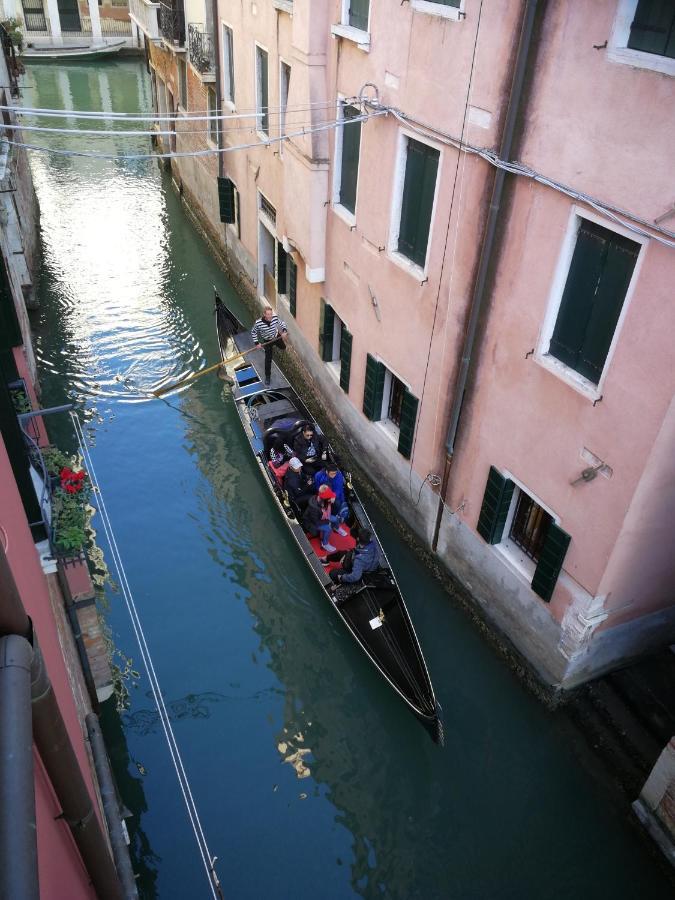 San Marco With Terrace And View Apartamento Venecia Exterior foto