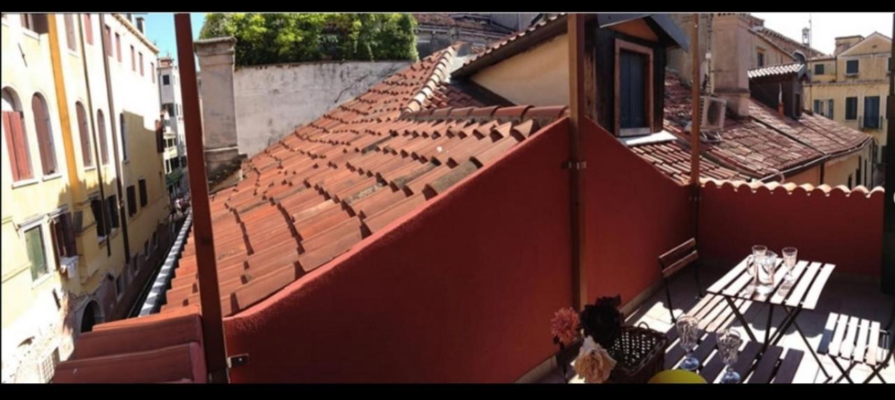 San Marco With Terrace And View Apartamento Venecia Exterior foto